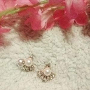 H&M stud earrings